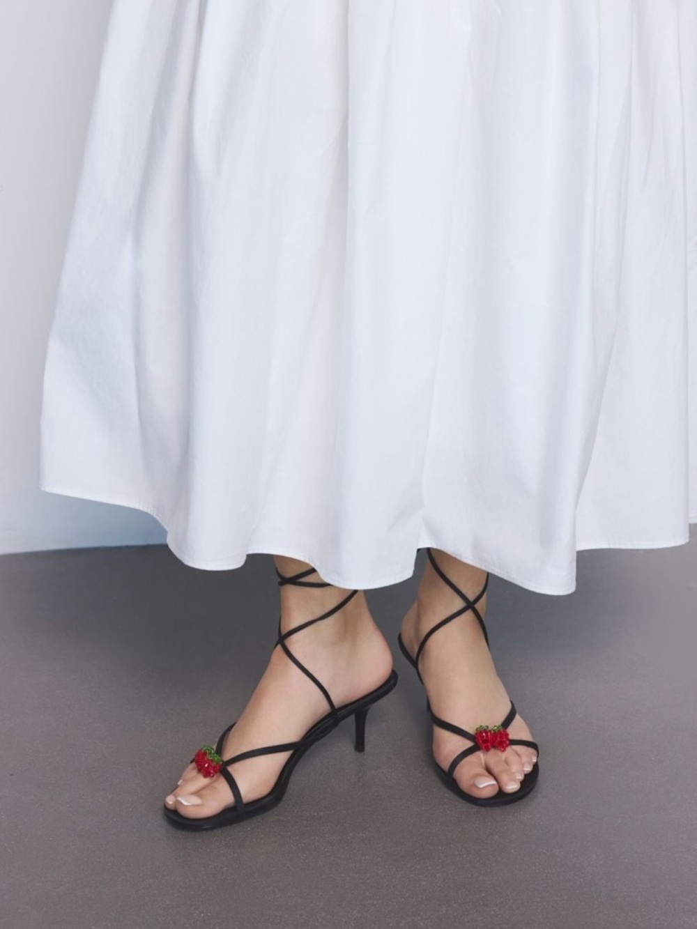 Reserved Raspberry Strappy Heeled Sandals - Picture 4 of 8